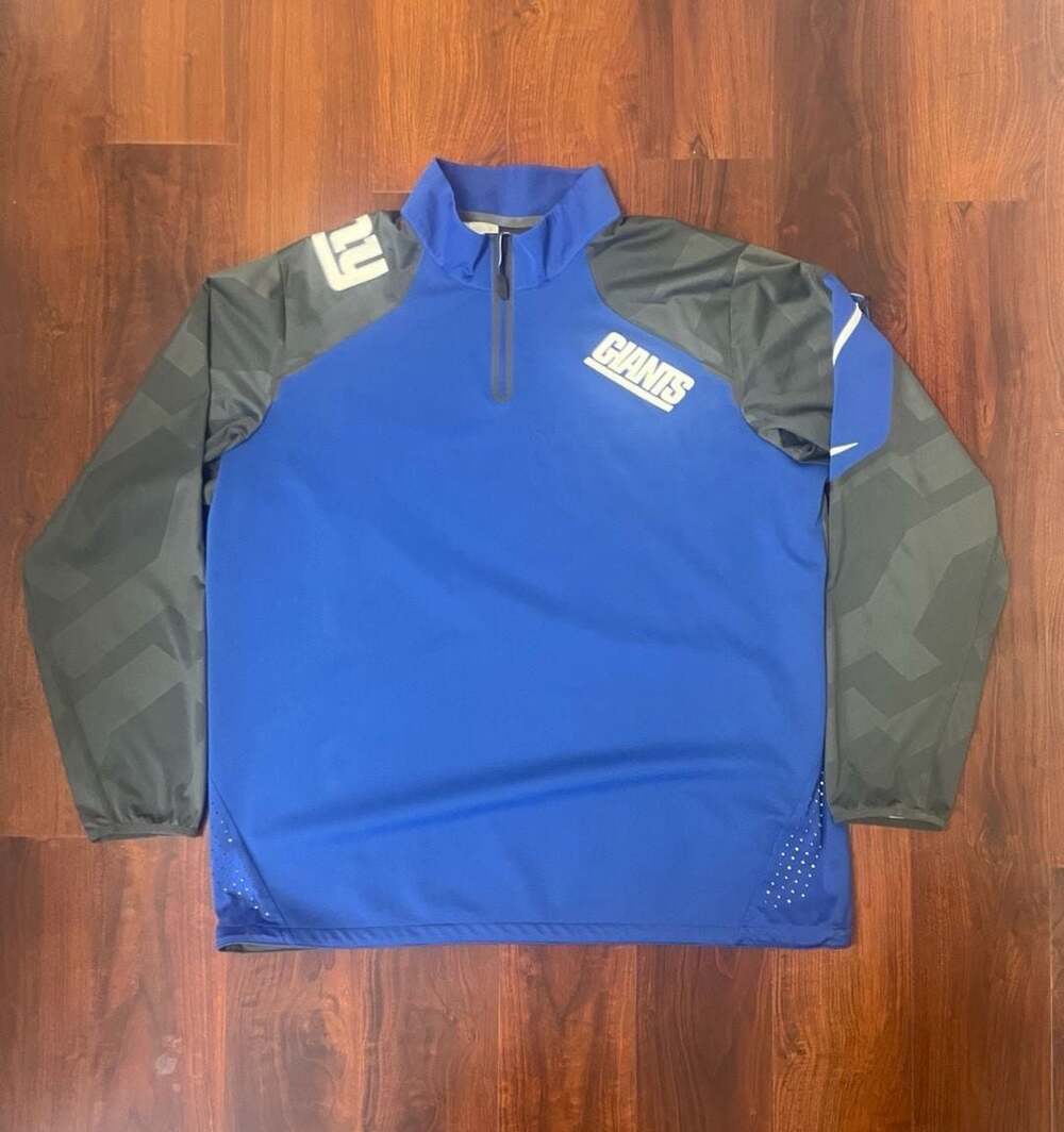 Nike New York Giants NFL On-Field Performance Quarter-Zip Mock Neck Jacket